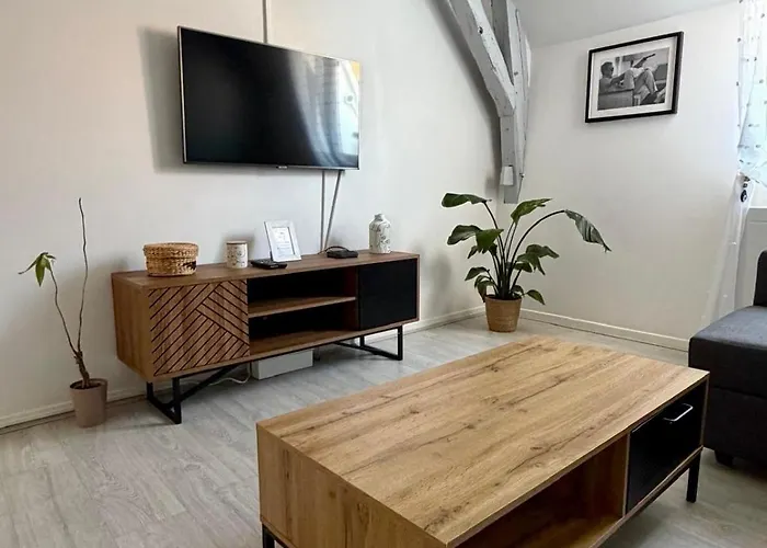 Sans-soucis En Plein Coeur D'hautvillers Appartement *